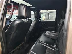 نيسان فرونتر